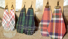 Load image into Gallery viewer, Green Plaid Earrings