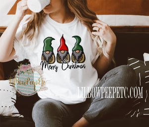 Merry Christmas Gnomes Red And Green Leopard  Unisex Tee